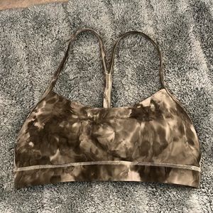 Lululemon Flow Y Bra size 6